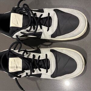 Nike Black and Gray Athletic Shoes